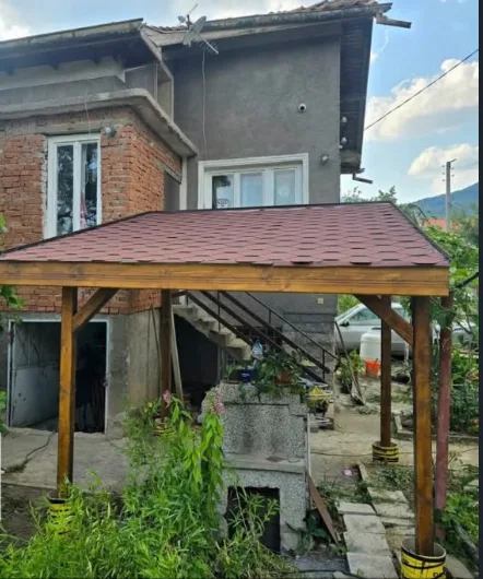 Улуци и покривни обшивки в Пловдив